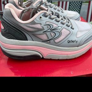 Gdefy sneakers womens